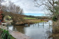 Chess-river-by-wcress-farm